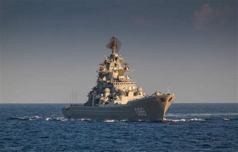苏联基洛夫级巡洋舰，具有强大攻击力，排水量十分惊人|巡洋舰|苏联|基洛夫_新浪新闻
