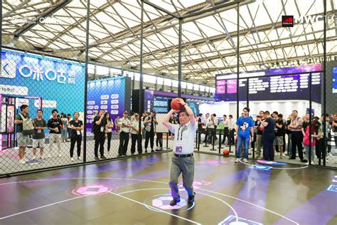NBA中国首次参展MWC 牵手咪咕打造5G+篮球全息互动体验_荔枝网新闻