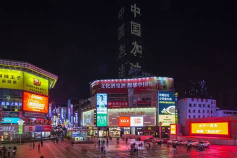 2023黄兴广场游玩攻略,是个古色古香的城市，小吃也... 【去哪儿攻略】