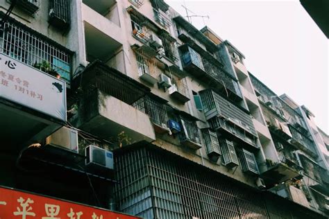 上海买房：买老破小学区房挂户口，还是置换买次新房？上海买房分析 - 知乎