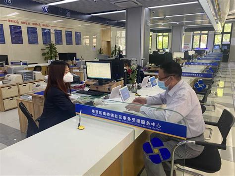 上海奉贤区13家街镇社区事务受理服务中心17日起开始受理部分事务