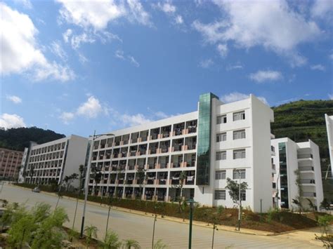 云南省玉溪第三中学2023年报名条件、招生要求、招生对象