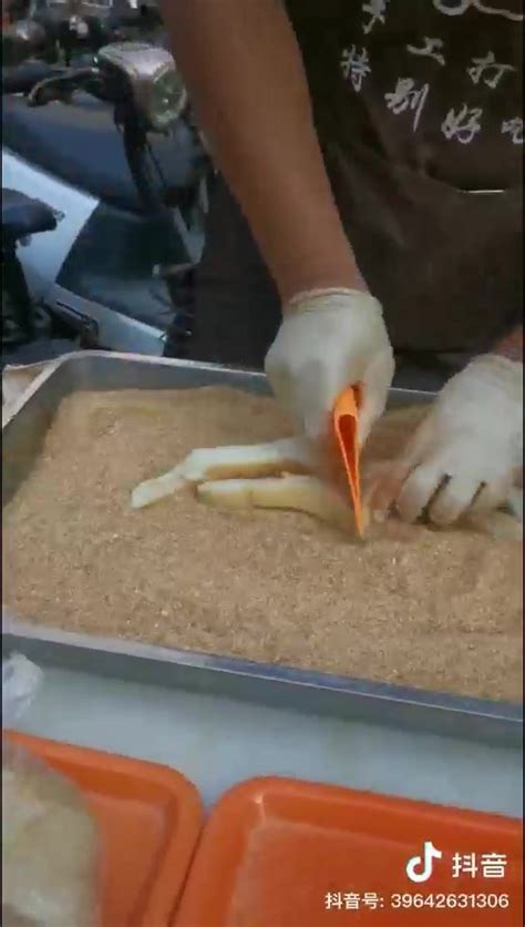女子买打糕拍下被坑全过程_凤凰网视频_凤凰网