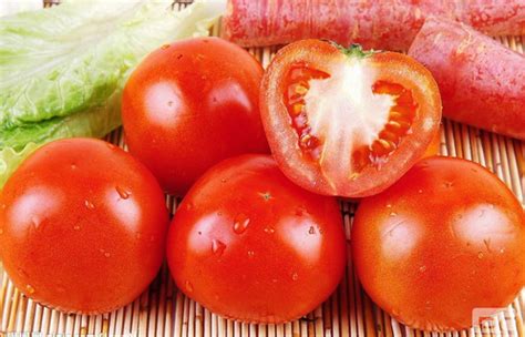 西红柿摄影图__蔬菜_生物世界_摄影图库_昵图网nipic.com