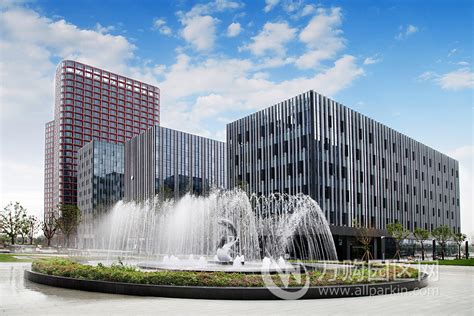 九龙湖国际企业总部园-万购园区网