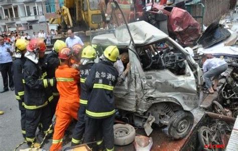 浙江浦江重大车祸 致8人死亡多人受伤|交通事故 - 驾照网