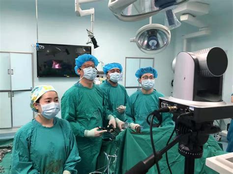胃肠外科完成8台高品质微创手术网络直播 - 青岛大学附属医院