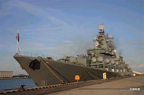 “瓦良格”号近卫军导弹巡洋舰历经9个月航行返回符拉迪沃斯托克 - 2016年7月18日, 俄罗斯卫星通讯社
