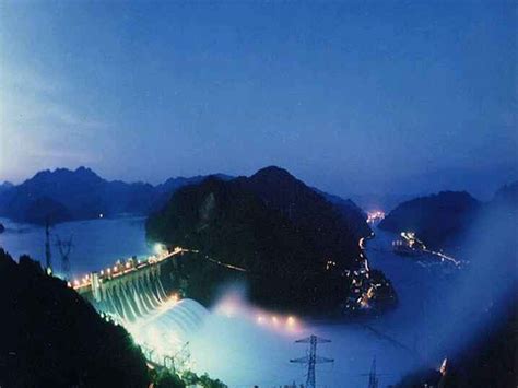 新中国第一座大型水力发电站新安江水电站_建德市