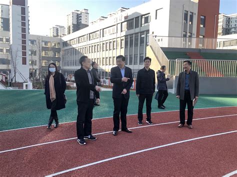 党委委员、副校长于鸿远带队赴泰安高新区考察教师挂职锻炼基地