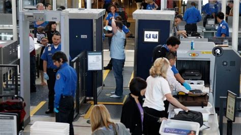 美运输安全管理局考虑取消150多个中小机场安检 引发争议
