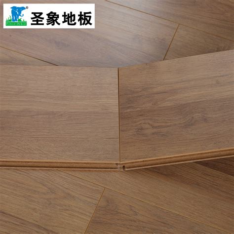 圣象地板 WOO乌金木系列三层实木地板装修效果图-地板网