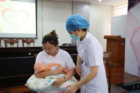 我院举办母乳喂养周系列活动 - 医院动态 - 丹阳市人民医院
