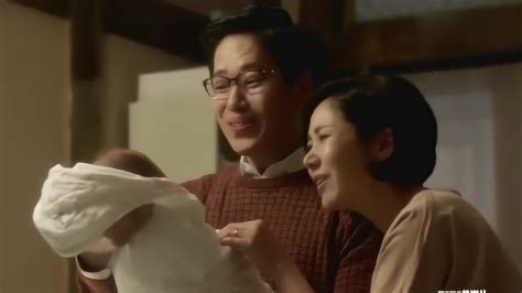 韩剧：财阀爹妈第一次抱李准儿子，孩子可爱得让两人接纳儿媳_高清1080P在线观看平台_腾讯视频