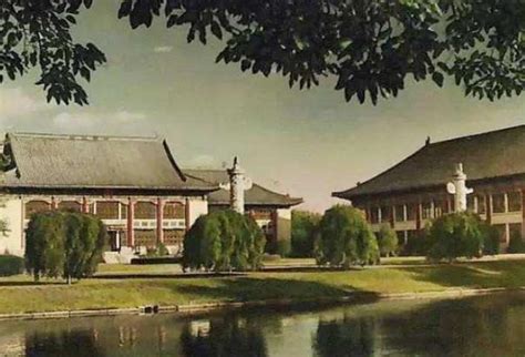 已经跻身于世界一流大学之列，燕京大学1931年