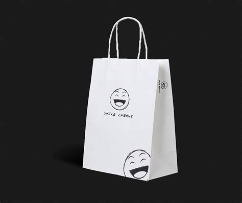 纸袋+创意=环保创意纸袋|平面|包装|kobe - 原创作品 - 站酷 (ZCOOL)