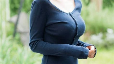 女人乳房的形状有几种？对应穿什么罩杯Bra_知秀网