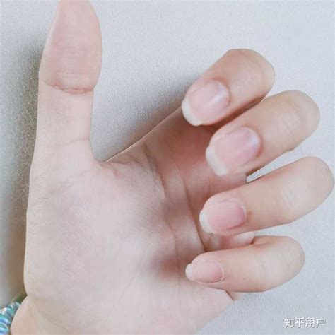 熊黛林长指甲图片