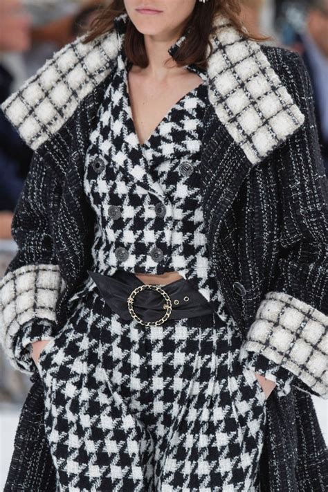 香奈儿 Chanel 2018春夏高级成衣发布秀(细节Part1) - Paris Spring 2018-天天时装-口袋里的时尚指南