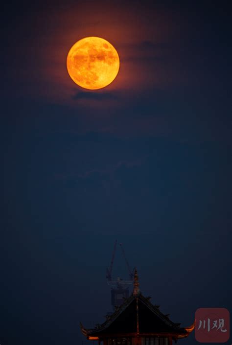 今晚的“红月亮”，你看到了吗？