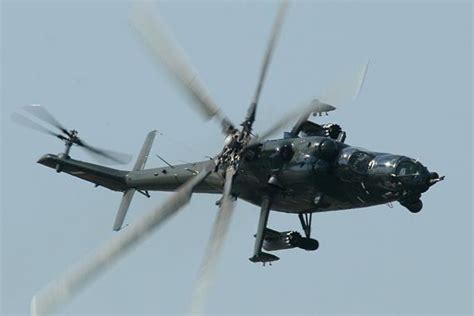 俄罗斯一架直升机坠毁 机上18人死亡_直升机信息_直升机_直升飞机_旋翼机_Helicopter