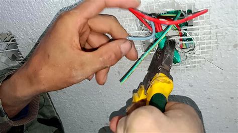 电线怎么拧才不会漏电 电工师傅教你拧电线技巧