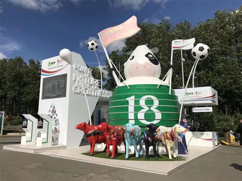 2018俄罗斯世界杯 官方赞助商 蒙牛展位|空间|展示设计 |恭喜的爸爸 - 原创作品 - 站酷 (ZCOOL)