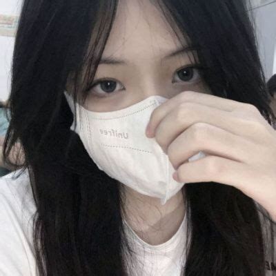 暗系甜美女生头像