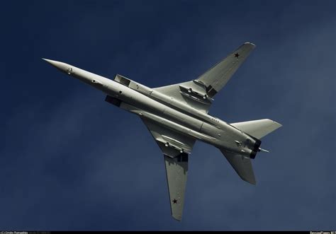 图-160轰炸机涅槃重生，换装新发动机首飞，还能再战30年|战略轰炸机|轰炸机|作战_新浪新闻