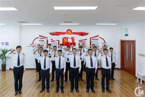 朝阳飞行学院开启新学期飞行训练-中国民航大学