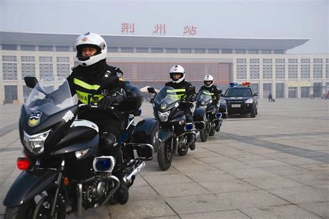 【守护·平安】荆州警察的春节坚守|组图-新闻中心-荆州新闻网