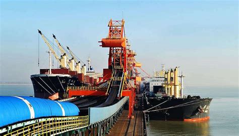 27亿元升级30万吨级航道 沧州黄骅港打造雄安新区出海口|界面新闻 · 中国