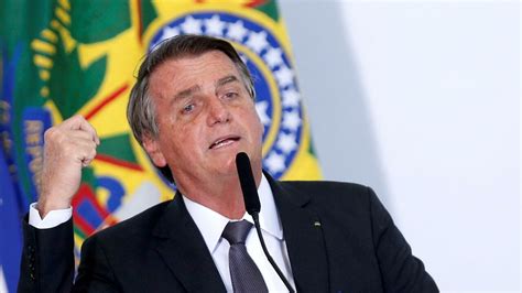 两轮大选落幕 巴西也出了个“特朗普”_手机新浪网