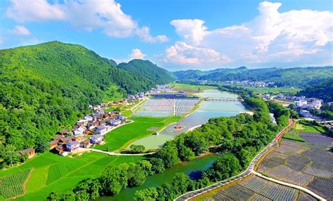 贵州黔南都匀市绿博园一组美图带你游遍“祖国的大好河山”--汇特通大数据网