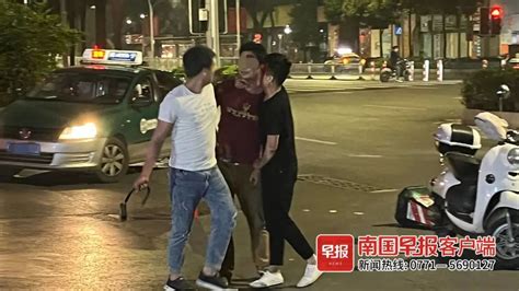 南宁5名男子凌晨街头互殴，2人受伤，3人被带走-桂林生活网新闻中心