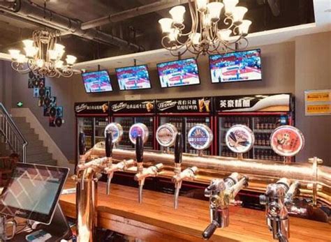 如何开一家精酿啤酒馆，解锁精酿啤酒加盟新模式_山东英豪啤酒有限公司-好酒代理网