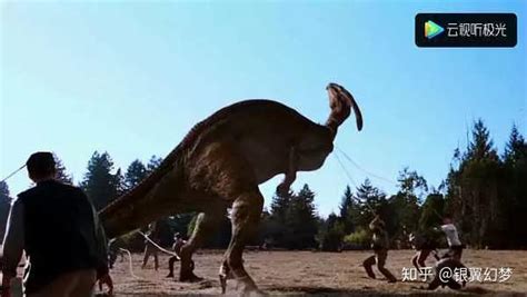 《侏罗纪世界3》恐龙外传：长“美甲”懒洋洋，空中霸主易骨折__财经头条