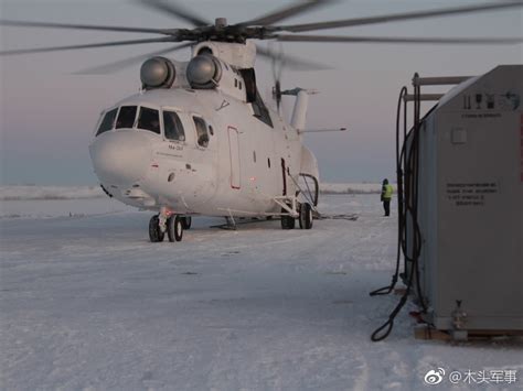 AI-136T重型直升机发动机首次在中国展出