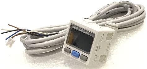 SMC ISE30A-C6L-A-LD Digital Pressure Switch Pressure Sensor 12 to24VDC ...