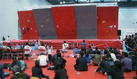 日前，在江苏江阴举行的国际攀岩大师赛刚刚结束。旗云为大师赛提供了旗云品牌的专业技术装备，比赛中受到各国运动员的好评。.....