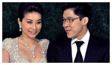 郭晶晶霍启刚婚礼富豪官员悉数到场 新娘被疑有孕 - 长江商报官方网站