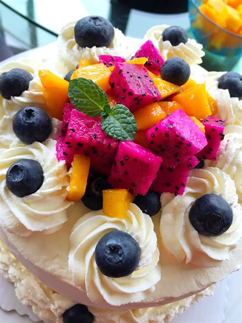 水果生日蛋糕的做法_【图解】水果生日蛋糕怎么做好吃__﹏┽兒 _家常做法大全_豆果美食