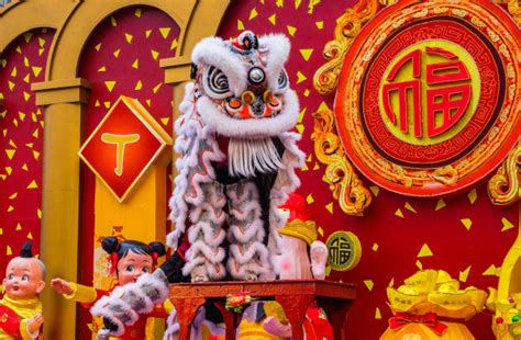 中国民俗舞龙舞狮表演