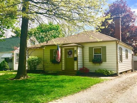 167 Gordon Ave, Wadsworth, OH 44281 | MLS# 4113480 | Redfin