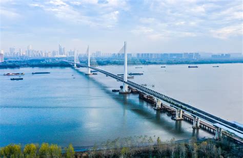 “一桥连三地”！双柳长江大桥最新进展→_长江云 - 湖北网络广播电视台官方网站
