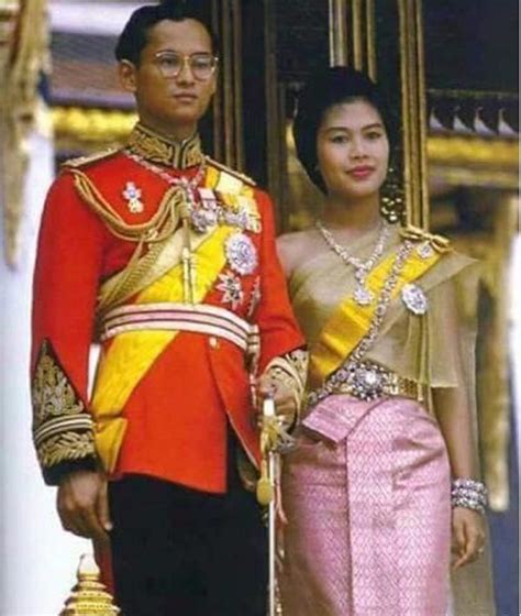 泰国国王玛哈·哇集拉隆功（King Maha Vajirlong Korn）后宫