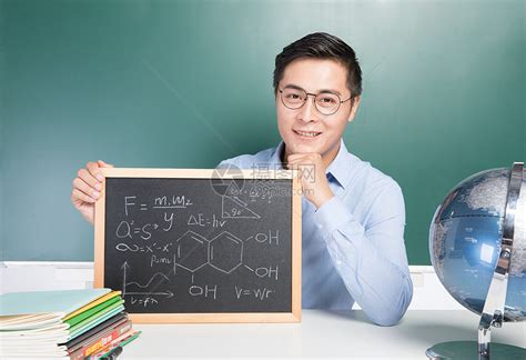帅气<a href=http://www.buer123.com/zt/129.html target=_blank class=infotextkey>老师</a>非主流头像