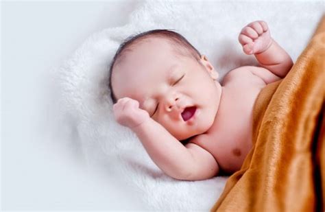 新生婴儿取名字2022免费 气宇轩昂之印象的好名字-周易起名-国学梦