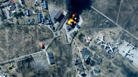 乌克兰国家紧急情况服务局：第聂伯罗机场被完全炸毁_凤凰网