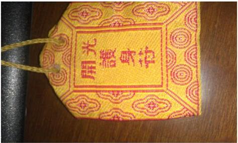 中国式护身符：长命锁-传统文化-炎黄风俗网
